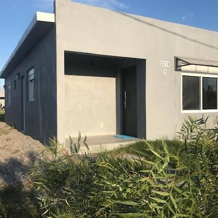 Comoda casa con jardin en Colonia Del Sacramento Exterior foto